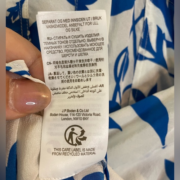 BODEN Women's Floral Long Sleeve Button Front 100% Silk Blouse Size 2R - Picture 7 of 7